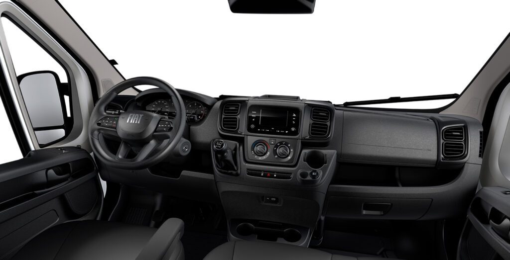 FIAT-DUCATO-35-L2H2-BLUEHDI-MANUAL-interior-delantera.jpg