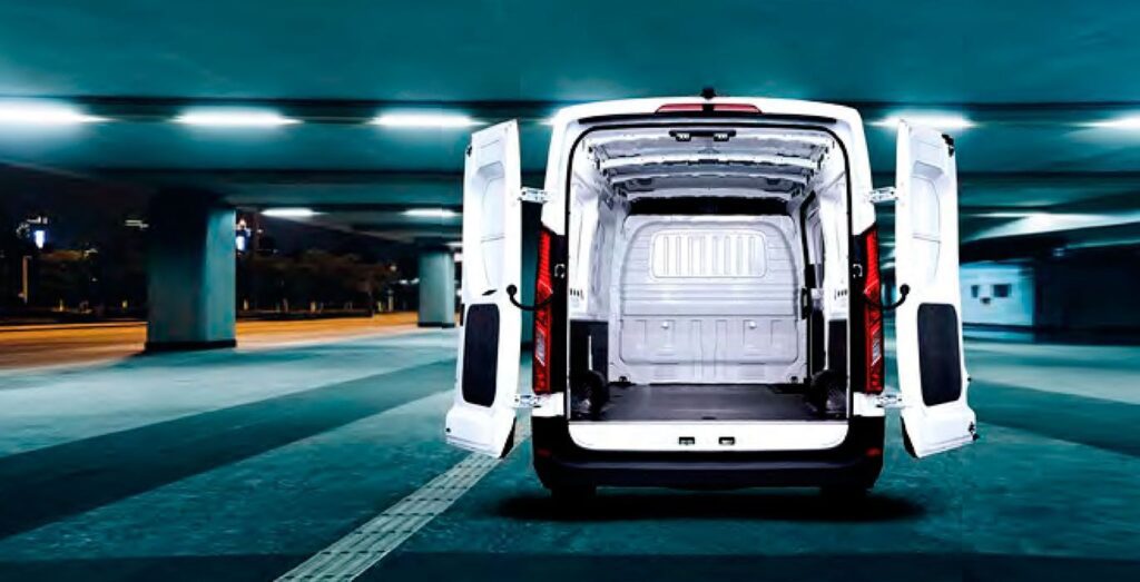 MAXUS-eDeliver-9-L3H2-exterior-trasera-3-1