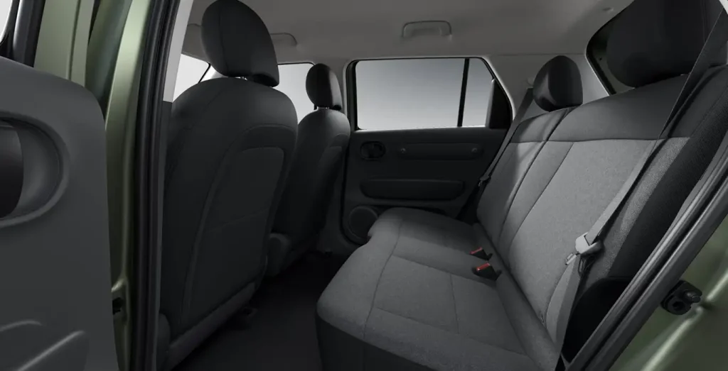 Hyundai-Inster-97cv-42kWh-Klass-interior-trasera-1.webp