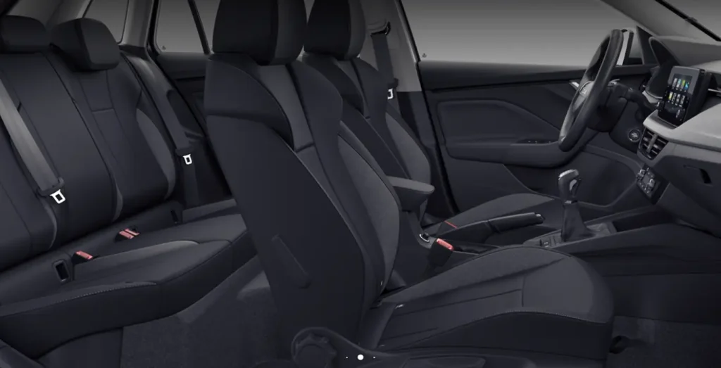 SKODA-Kamiq-1.5-TSI-DSG-Selection-interior-trasera-3.webp