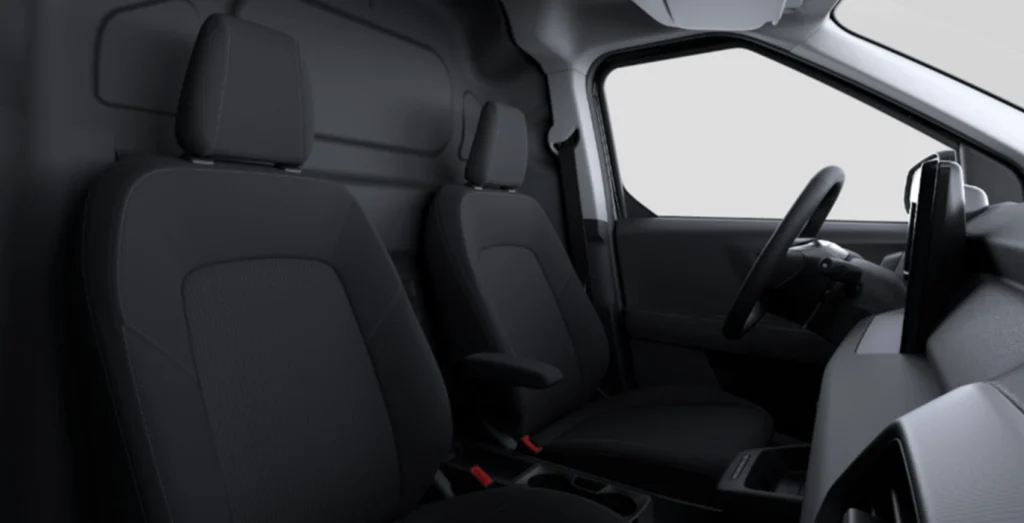 FORD-Transit-Courier-Van-Trend-BEV-136cv-Automatica-interior-delantera-III.webp