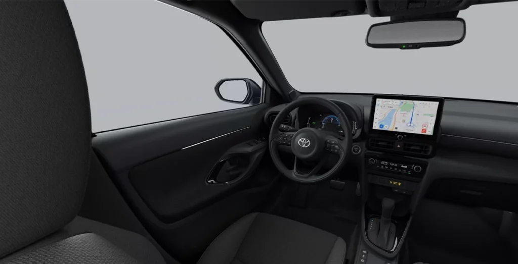 TOYOTA-Yaris-Cross-130H-e-CVT-5P-ACTIVE-PLUS-interior-delantera.webp