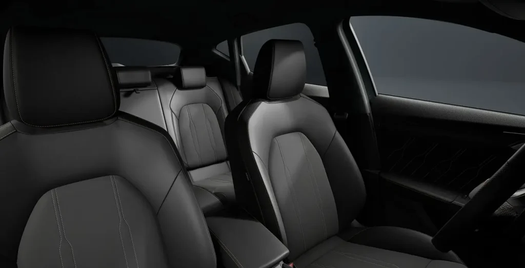 CUPRA-Formentor-1.5-eTSI-DSG-7-vel.-interior-delantera-II-2.webp