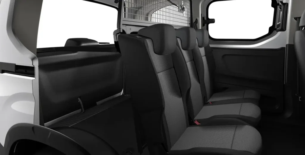 PEUGEOT-RIFTER-ACTIVE-BUSINESS-STANDARD-BHDI-100-MANUAL-interior-trasera
