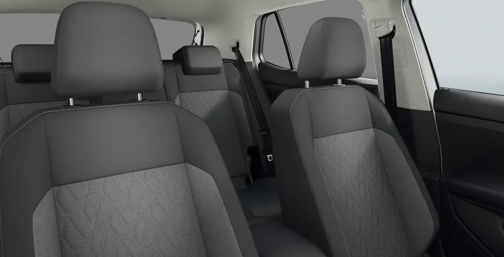 Volkswage-T-CROSS-Mas-1.0-TSI-85kW-116CV-DSG-interior-trasera
